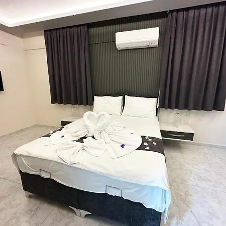 Otel Marina Lora Sigacik